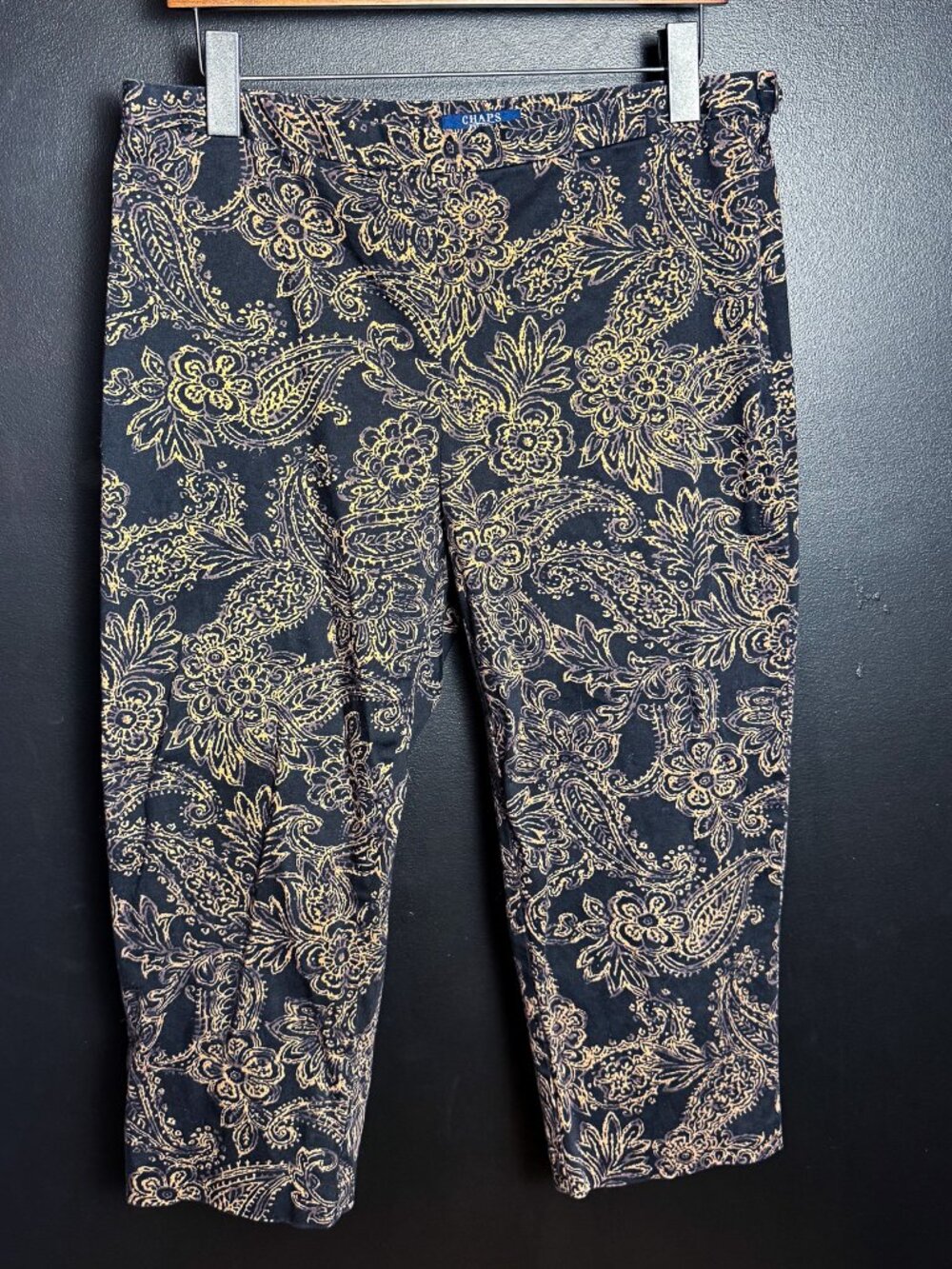 Chaps Patterned Capris